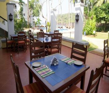 O Pescador Dona Paula Beach Resort Goa