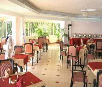 Dolphin Bay Hotel