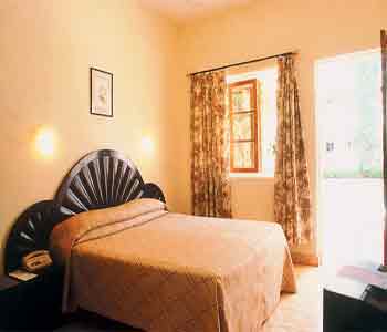Marinha Dourada Hotel Goa
