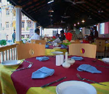 Dom Francisco Beach Resort Candolim North Goa