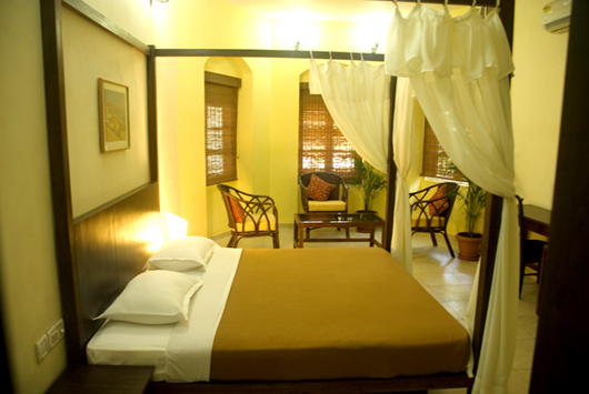 Banyan Tree Courtyard Candolim Goa