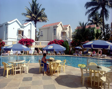 Whispering Palms Beach Resort Candolim North Goa