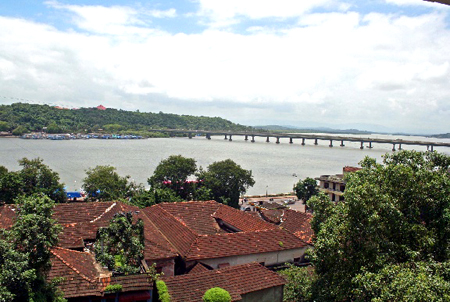 The Crown Hotel Panjim Goa