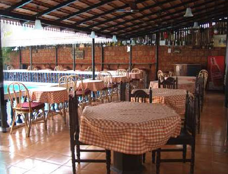 Trinis Resort Calangute North Goa