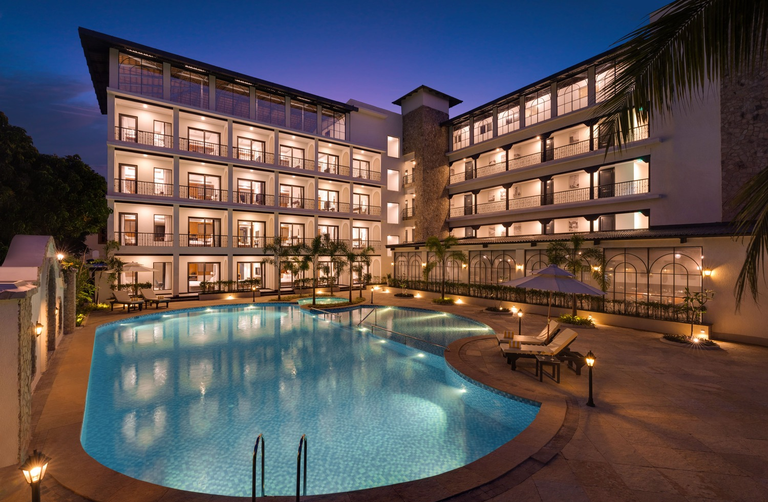 Get Our Best Rate at Lemon Tree Hotel, Arpora