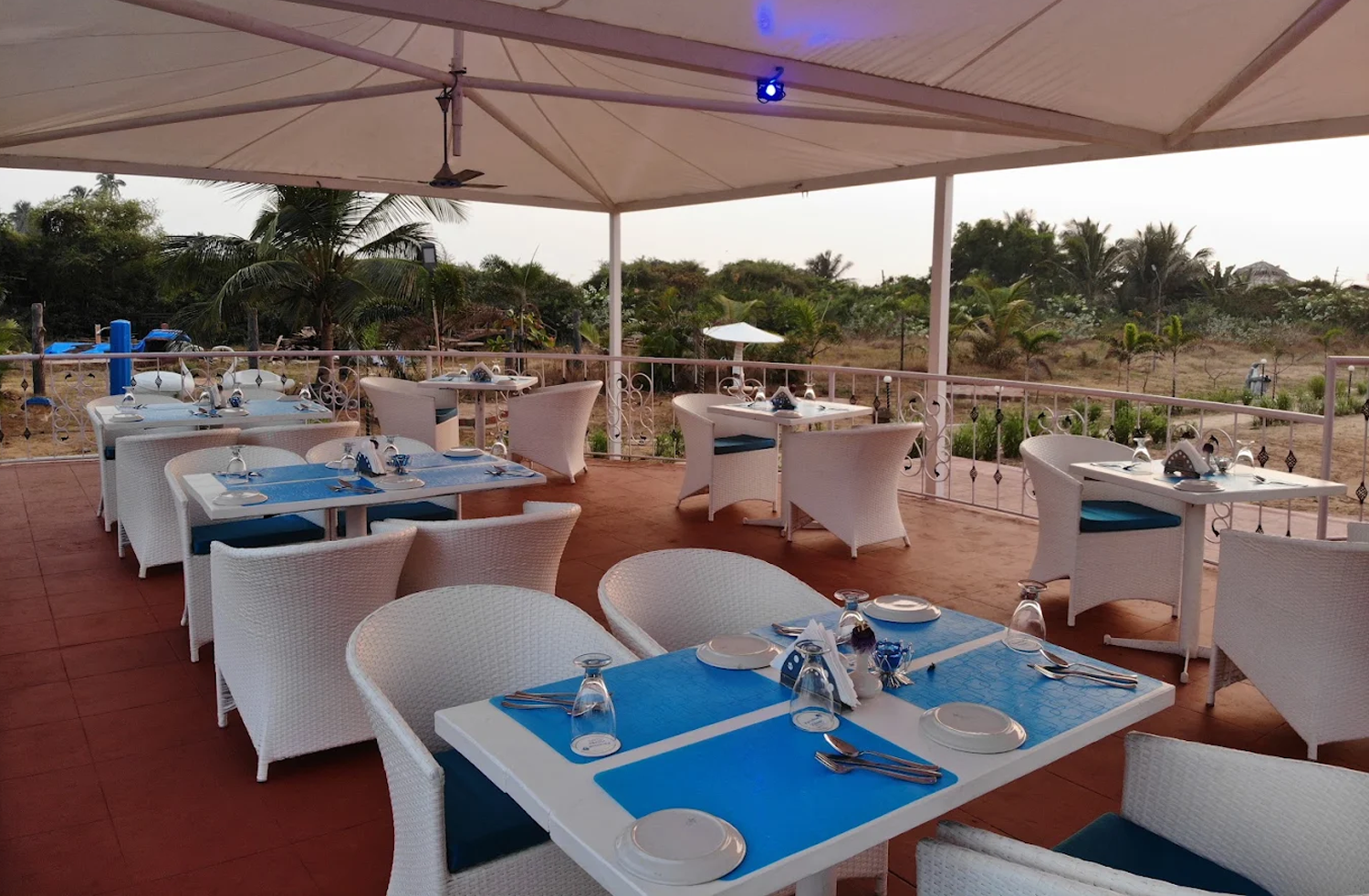 Paradise Village Beach Resort — photo 3